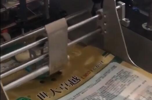 熱轉(zhuǎn)印打碼機(jī)+分頁(yè)機(jī)2